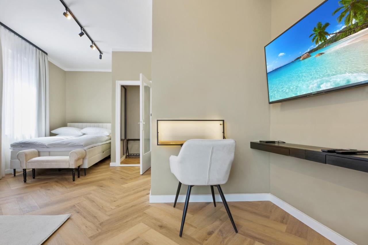 The Shine - Premium Studio-hbf-messe-buergerweide-citygate-oevb Arena Apartment *